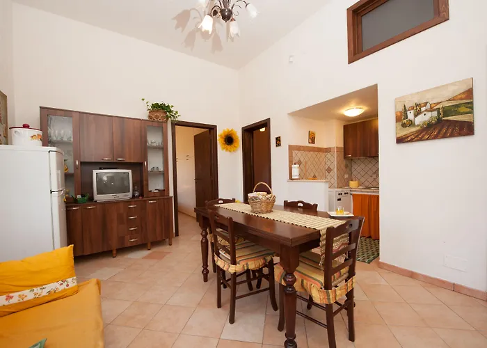 Le 4 Stagioni منزل ريفي *